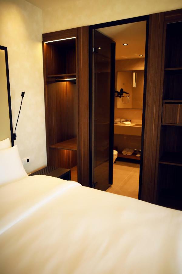 Hotel Kalos Budva Ngoại thất bức ảnh